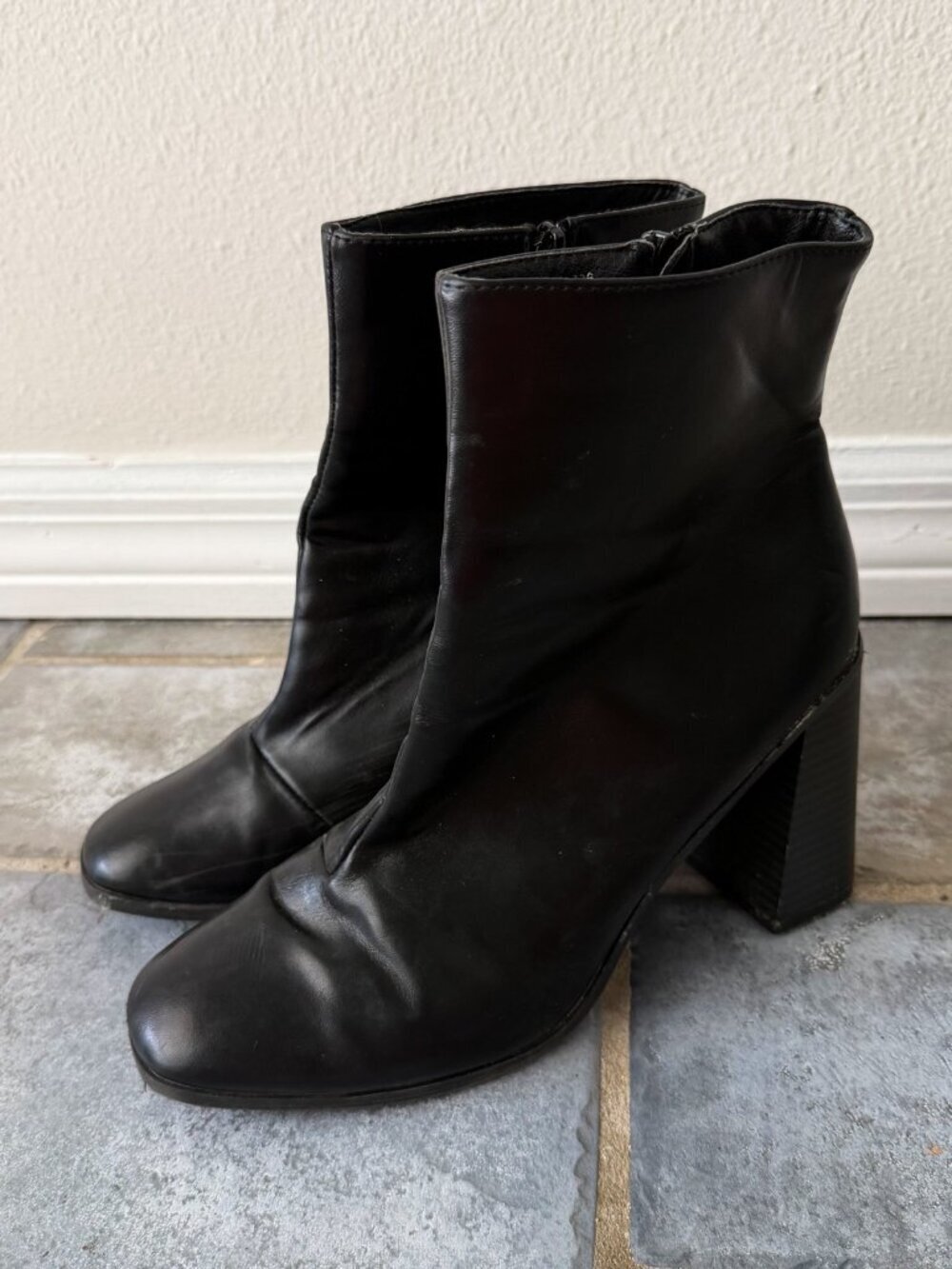 Forever 21 Black Ankle Boots Womens 9 Chunky Block Heel Zip Booties
